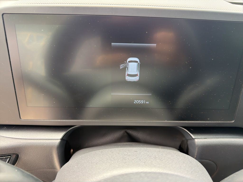 kia niro 2025 KNDCP3LE6S5305946 image kia niro 2025 KNDCP3LE6S5305946 image