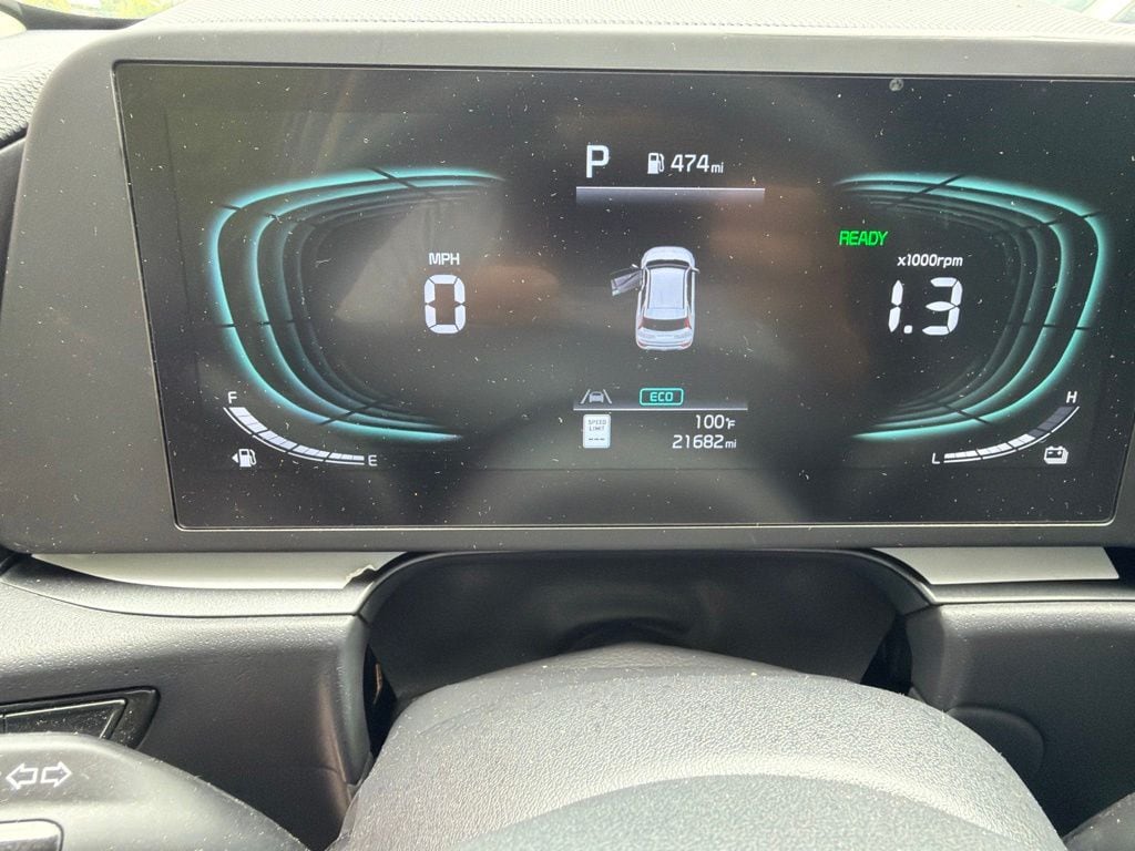 kia niro 2025 KNDCP3LE5S5300074 image kia niro 2025 KNDCP3LE5S5300074 image