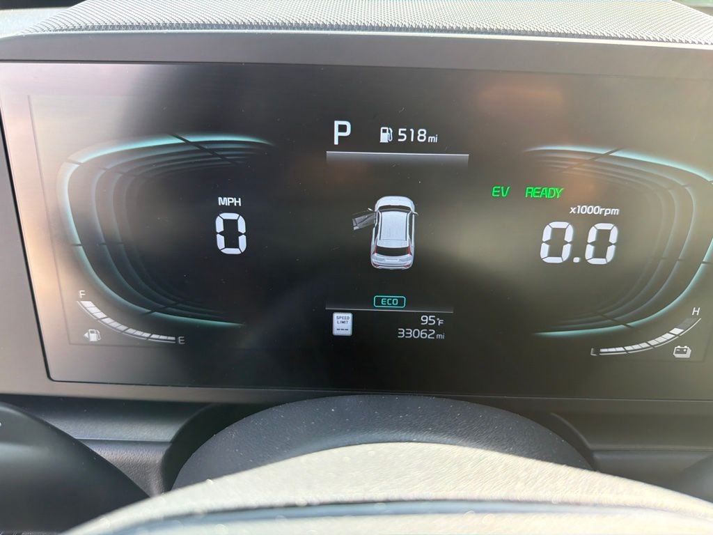 kia niro 2025 KNDCP3LE2S5306267 image kia niro 2025 KNDCP3LE2S5306267 image