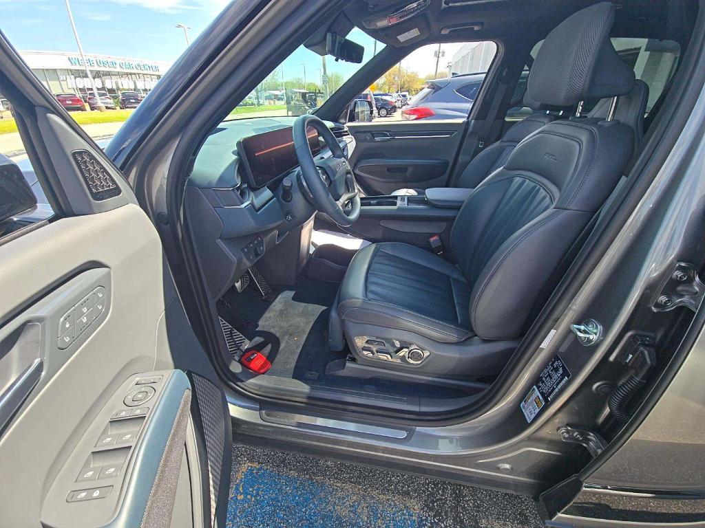 kia ev9 2024 KNDAEFS54R6020974 image kia ev9 2024 KNDAEFS54R6020974 image