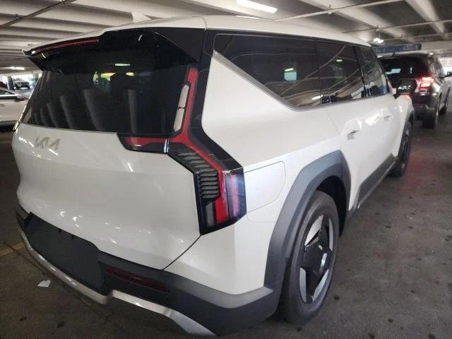 kia ev9 2024 KNDAB5S14R6034096 image kia ev9 2024 KNDAB5S14R6034096 image