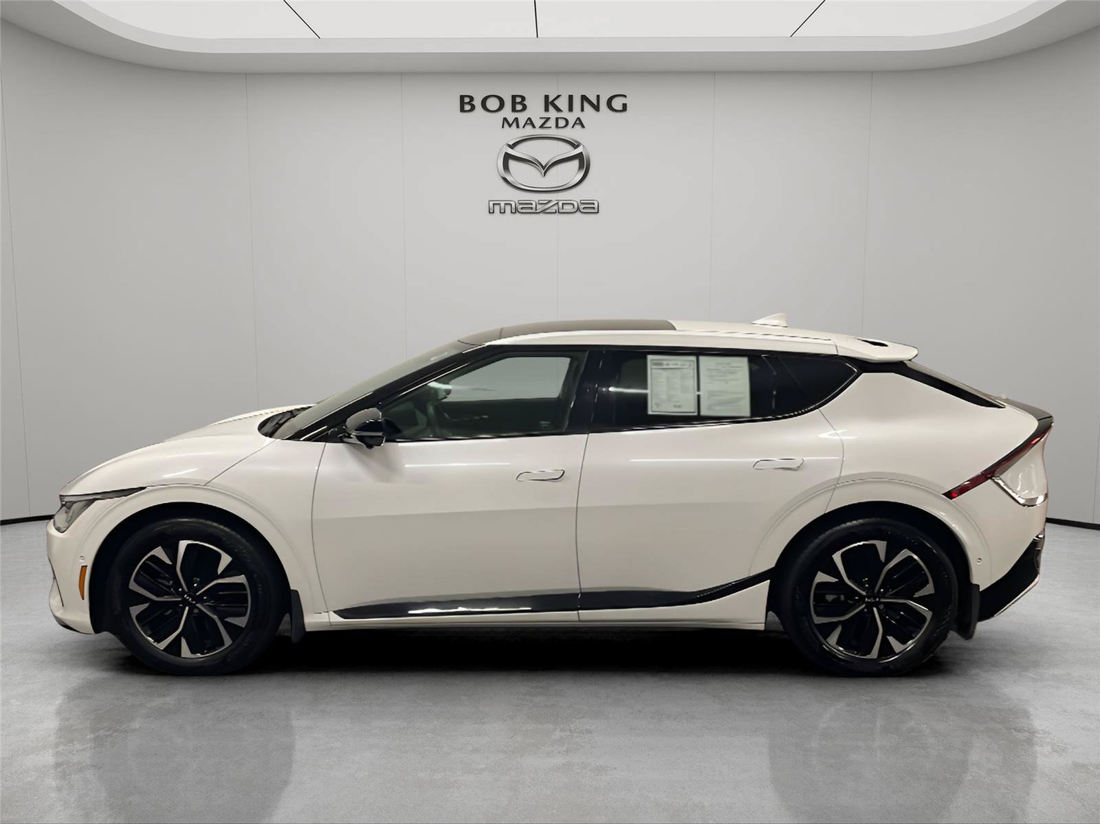kia ev6 2023 KNDC44LA8P5123992 image kia ev6 2023 KNDC44LA8P5123992 image