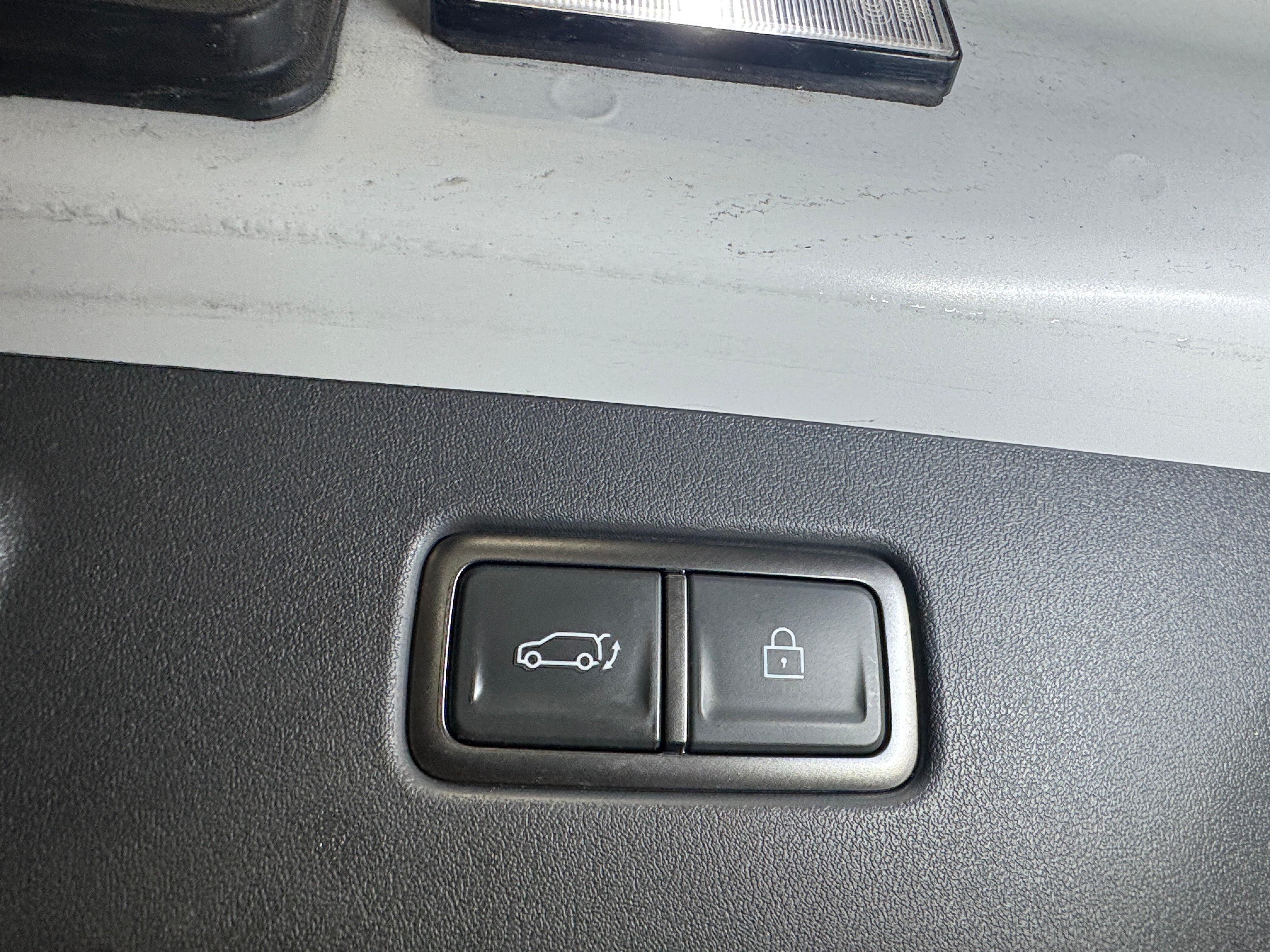 kia ev9 2026 5XYAB5S18TG009920 image kia ev9 2026 5XYAB5S18TG009920 image