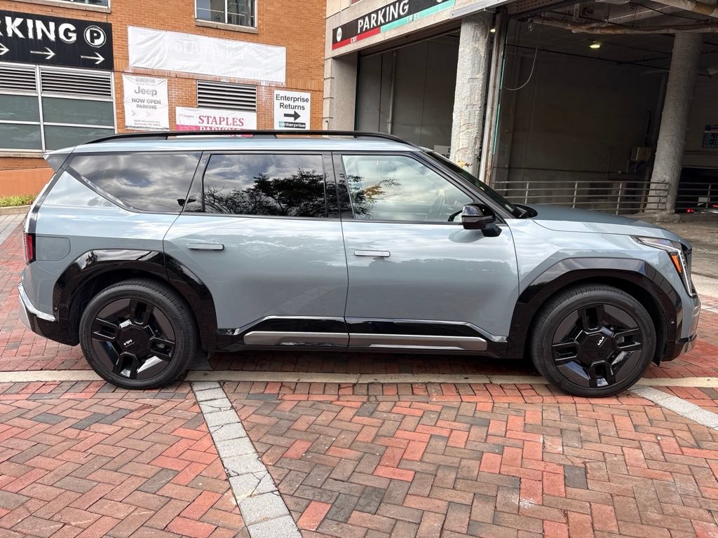 kia ev9 2024 KNDAEFS54R6030212 image kia ev9 2024 KNDAEFS54R6030212 image