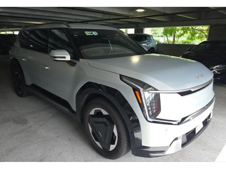 kia ev9 2024 KNDADFS55R6038094 image kia ev9 2024 KNDADFS55R6038094 image