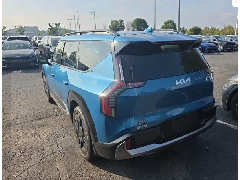 kia ev9 2024 KNDAEFS50R6031387 image kia ev9 2024 KNDAEFS50R6031387 image