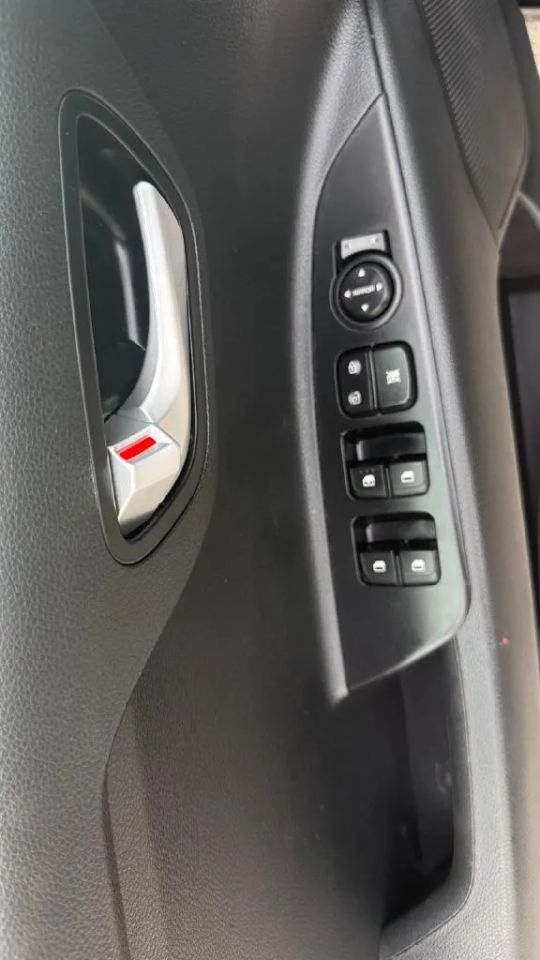 kia rio 2023 3KPA24AD6PE621428 image kia rio 2023 3KPA24AD6PE621428 image