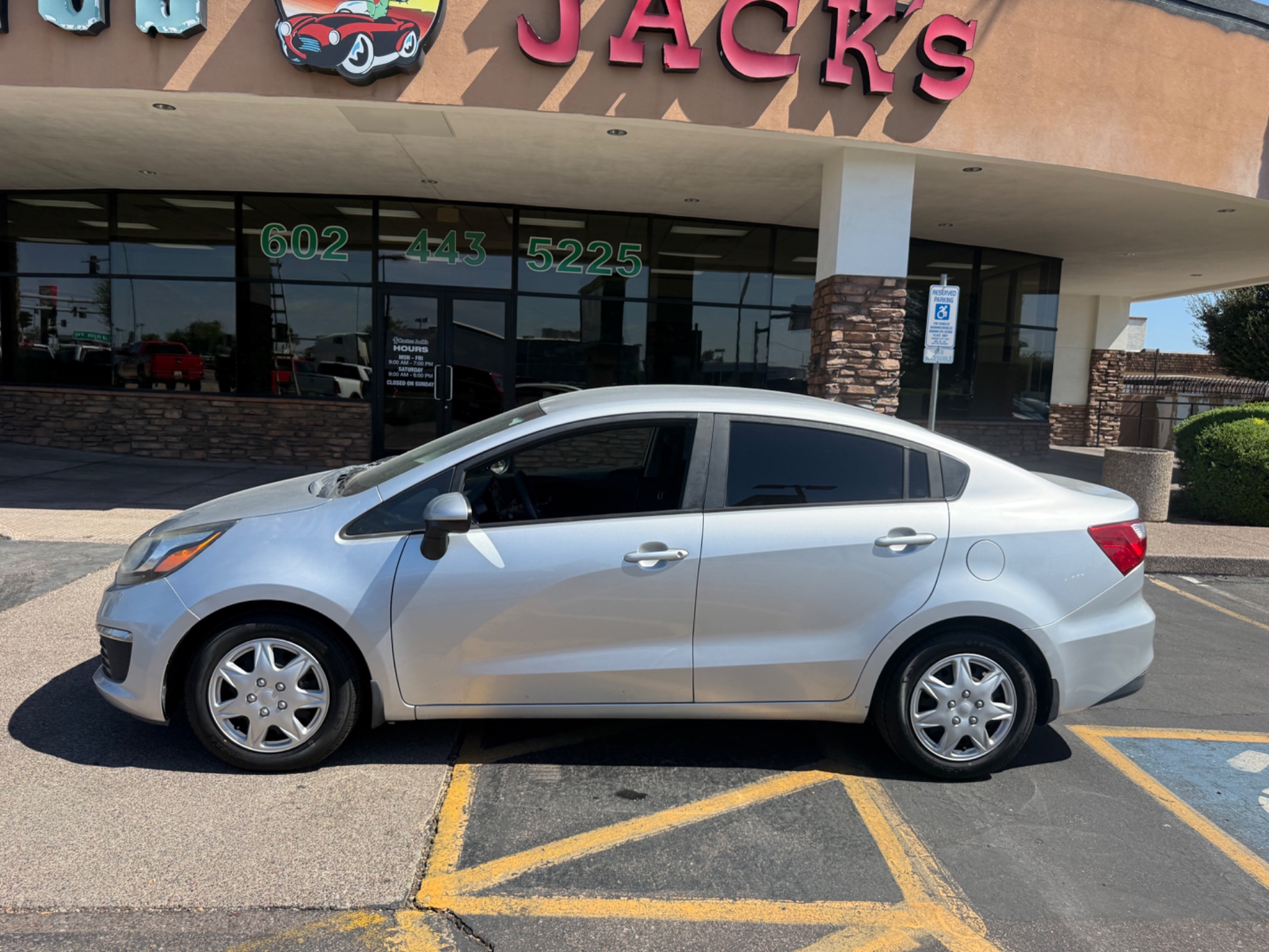 kia rio 2016 KNADM4A30G6638016 image kia rio 2016 KNADM4A30G6638016 image