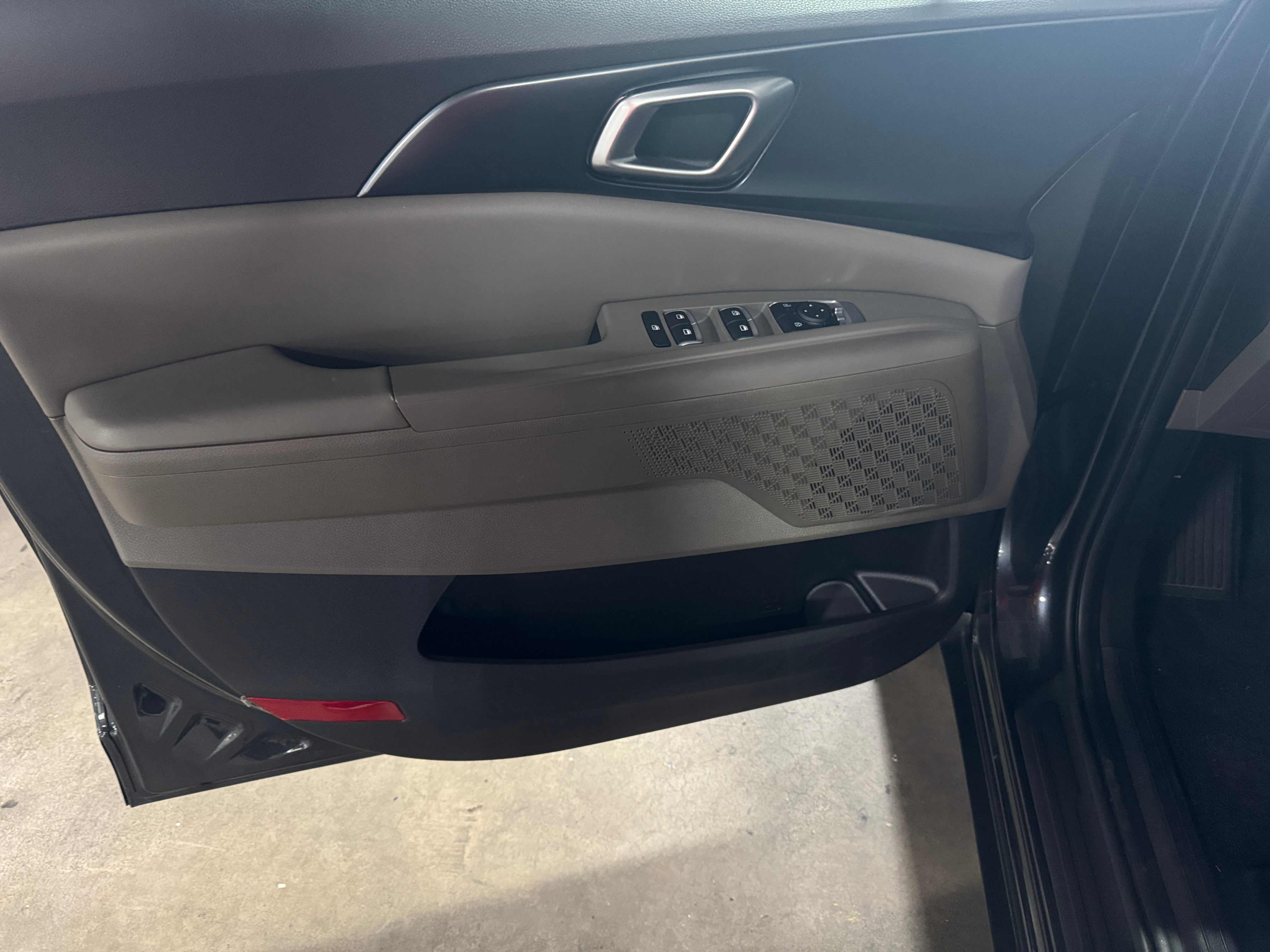 kia carnival 2026 KNDNB5K31T6601035 image kia carnival 2026 KNDNB5K31T6601035 image