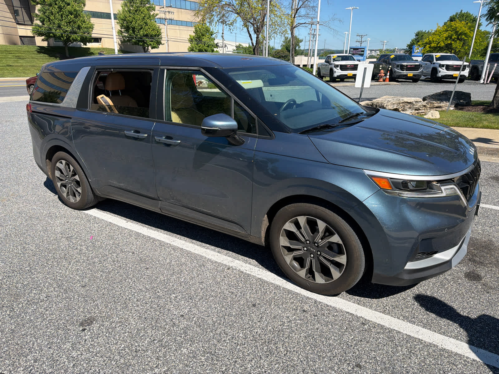 kia carnival 2024 KNDNC5H37R6449498 image