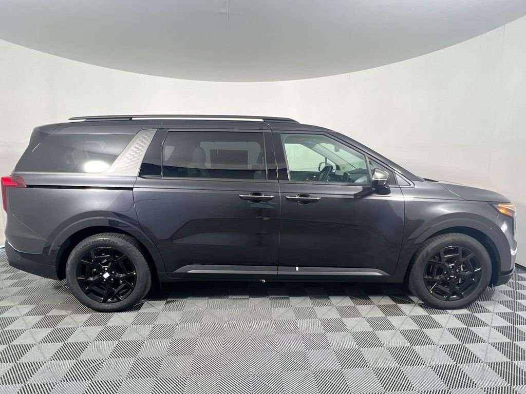 kia carnival 2025 KNDNE5KA1S6029730 image kia carnival 2025 KNDNE5KA1S6029730 image