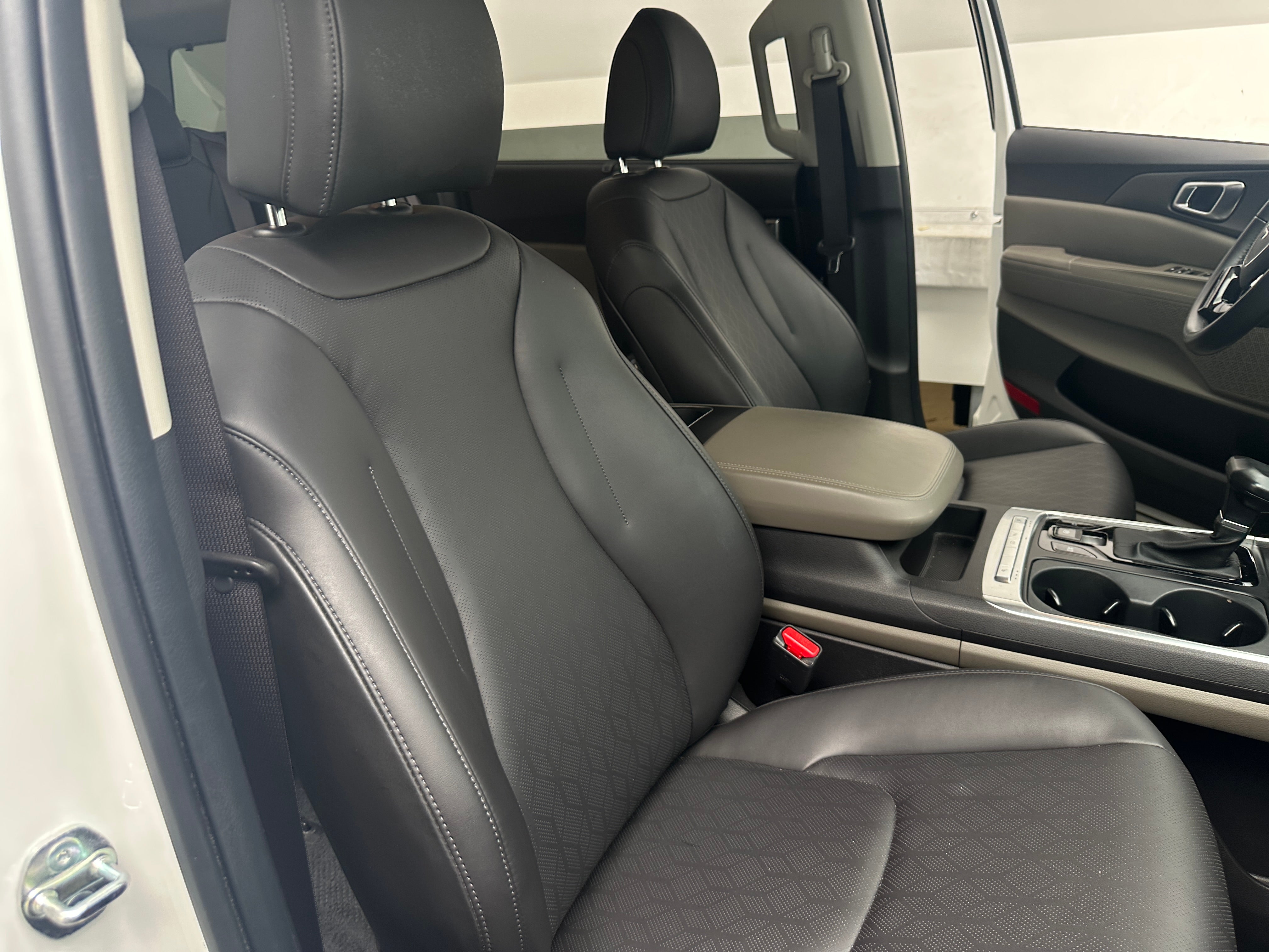 kia carnival 2025 KNDNC5K30S6503030 image kia carnival 2025 KNDNC5K30S6503030 image