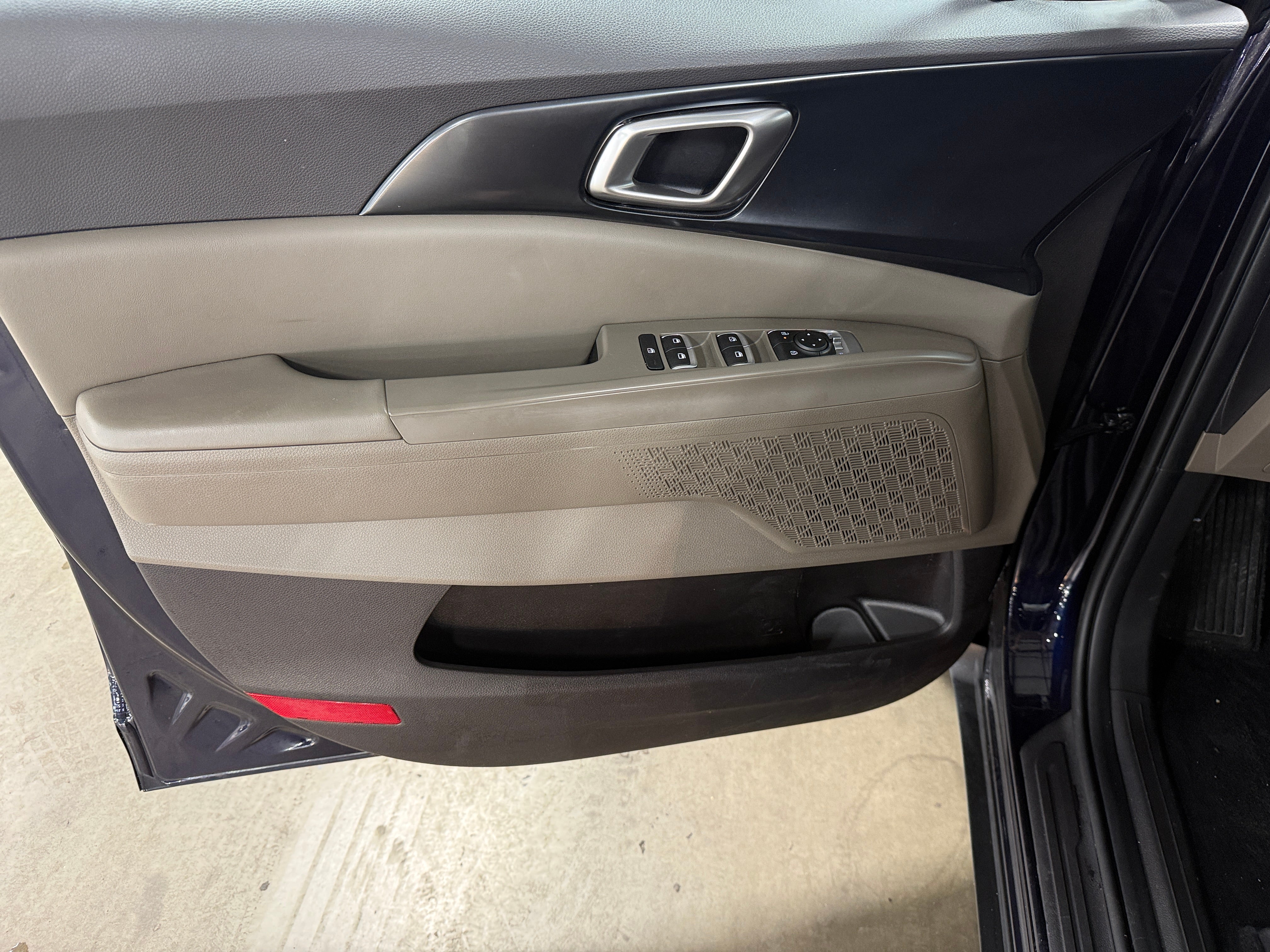 kia carnival 2025 KNDNB5KA4S6039189 image kia carnival 2025 KNDNB5KA4S6039189 image