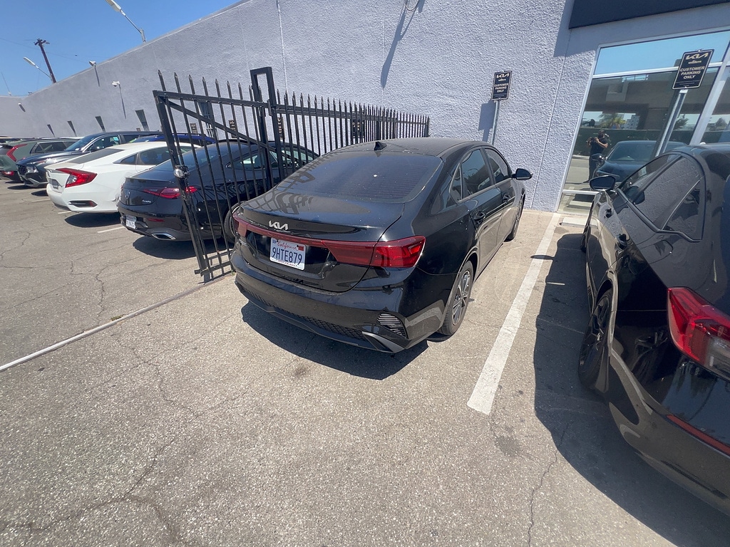 kia forte 2023 3KPF24AD2PE675685 image kia forte 2023 3KPF24AD2PE675685 image