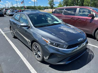 kia forte 2023 3KPF24AD4PE653610 image kia forte 2023 3KPF24AD4PE653610 image