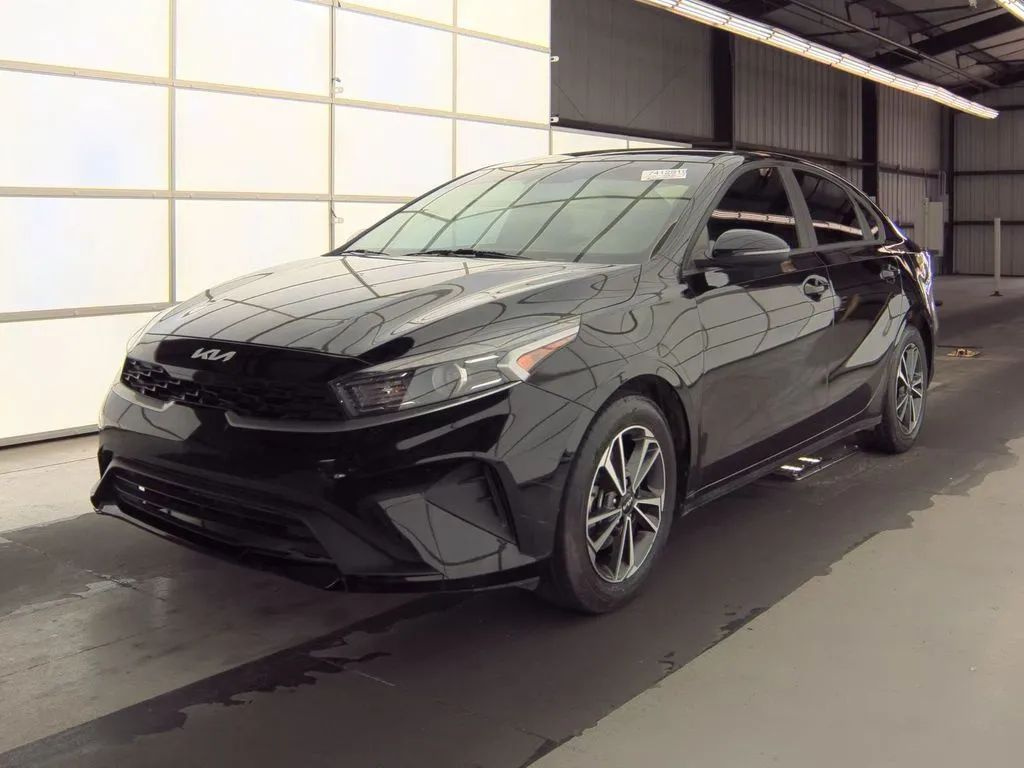 kia forte 2023 3KPF24AD3PE686579 image kia forte 2023 3KPF24AD3PE686579 image