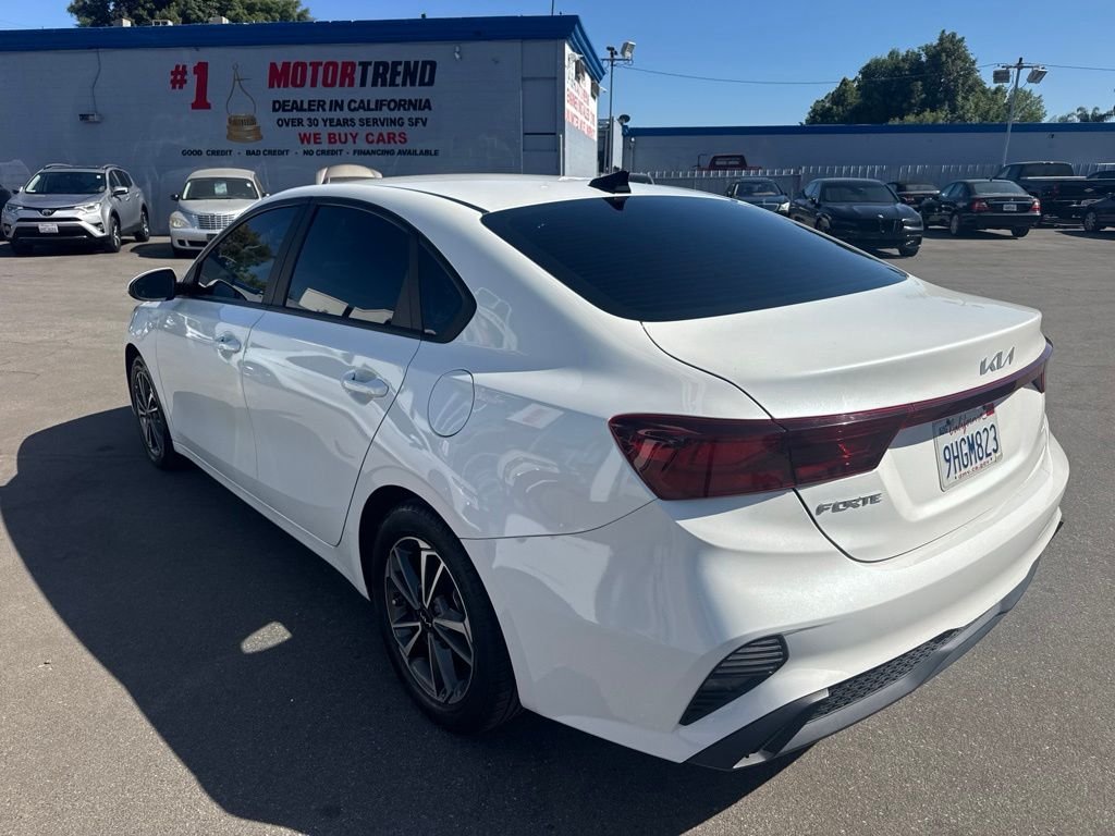 kia forte 2023 3KPF24AD8PE676131 image kia forte 2023 3KPF24AD8PE676131 image