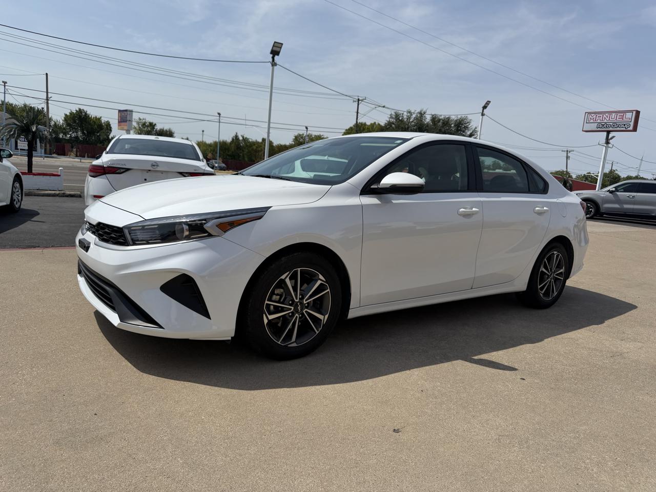 kia forte 2023 3KPF24AD1PE637235 image kia forte 2023 3KPF24AD1PE637235 image