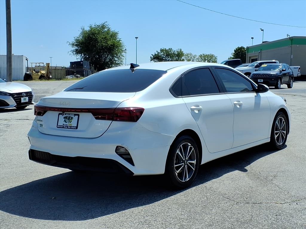 kia forte 2023 3KPF24AD2PE620380 image kia forte 2023 3KPF24AD2PE620380 image