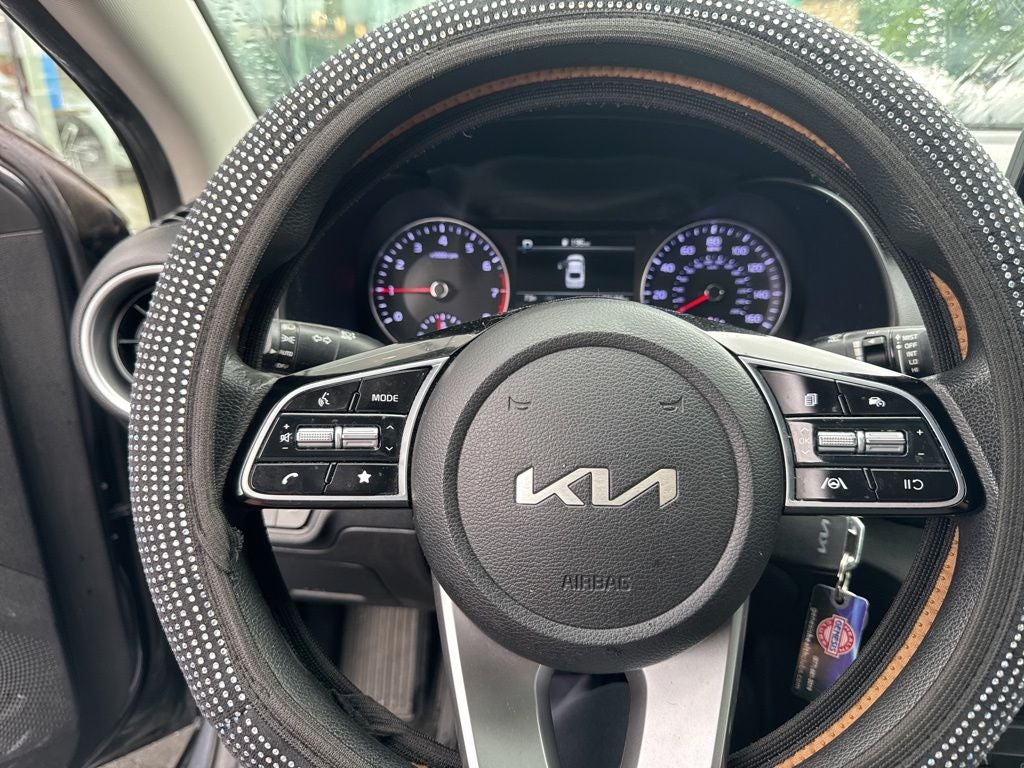kia forte 2023 3KPF24AD8PE635935 image kia forte 2023 3KPF24AD8PE635935 image