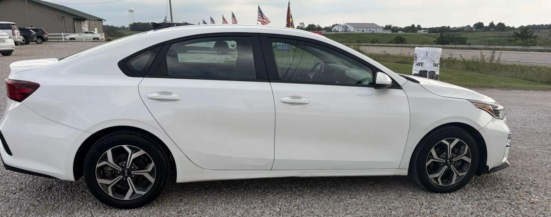 kia forte 2021 3KPF24AD7ME335668 image kia forte 2021 3KPF24AD7ME335668 image