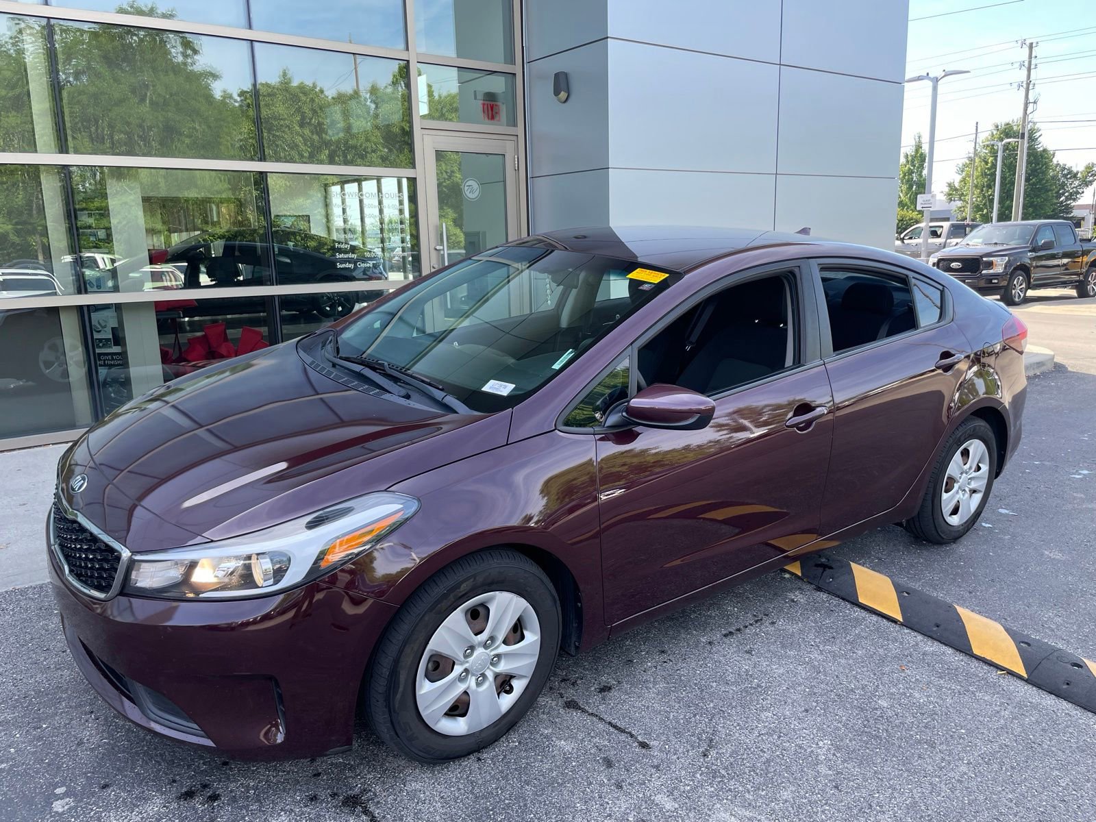 kia forte 2017 3KPFK4A7XHE139708 image kia forte 2017 3KPFK4A7XHE139708 image