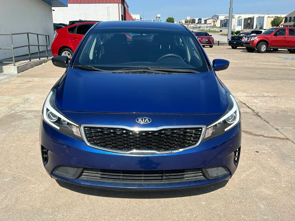 kia forte 2017 3KPFK4A74HE135282 image kia forte 2017 3KPFK4A74HE135282 image