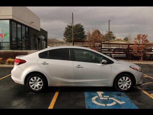 kia forte 2017 3KPFK4A78HE011869 image kia forte 2017 3KPFK4A78HE011869 image