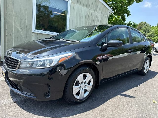 kia forte 2017 3KPFK4A7XHE038992 image kia forte 2017 3KPFK4A7XHE038992 image