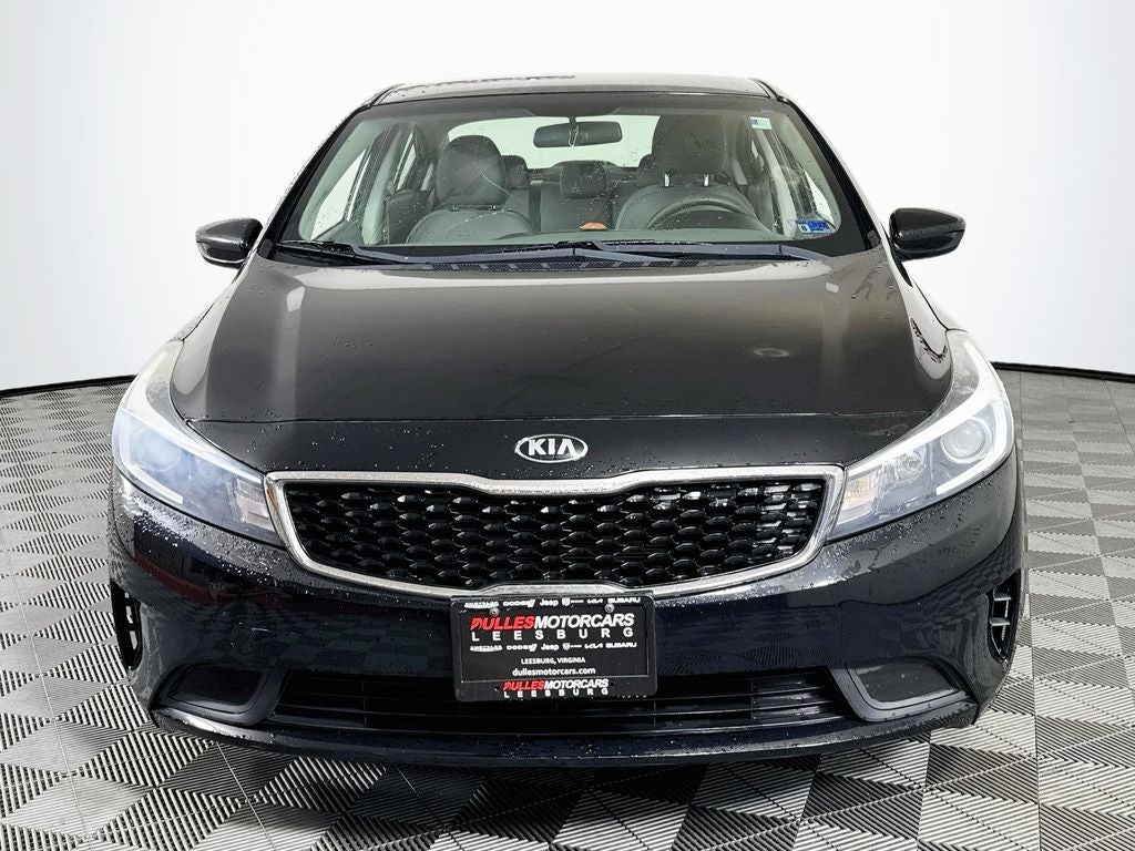 kia forte 2017 3KPFK4A71HE046415 image kia forte 2017 3KPFK4A71HE046415 image
