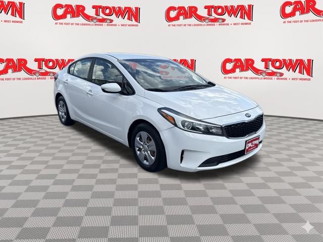 kia forte 2017 3KPFK4A73HE027364 image kia forte 2017 3KPFK4A73HE027364 image