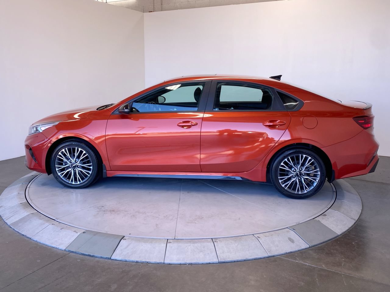 kia forte 2024 3KPF54AD4RE690411 image kia forte 2024 3KPF54AD4RE690411 image