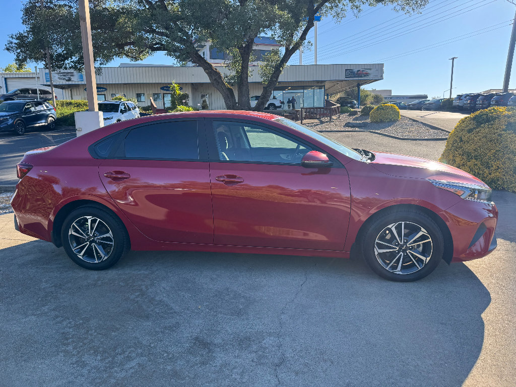 kia forte 2024 3KPF24ADXRE836044 image kia forte 2024 3KPF24ADXRE836044 image
