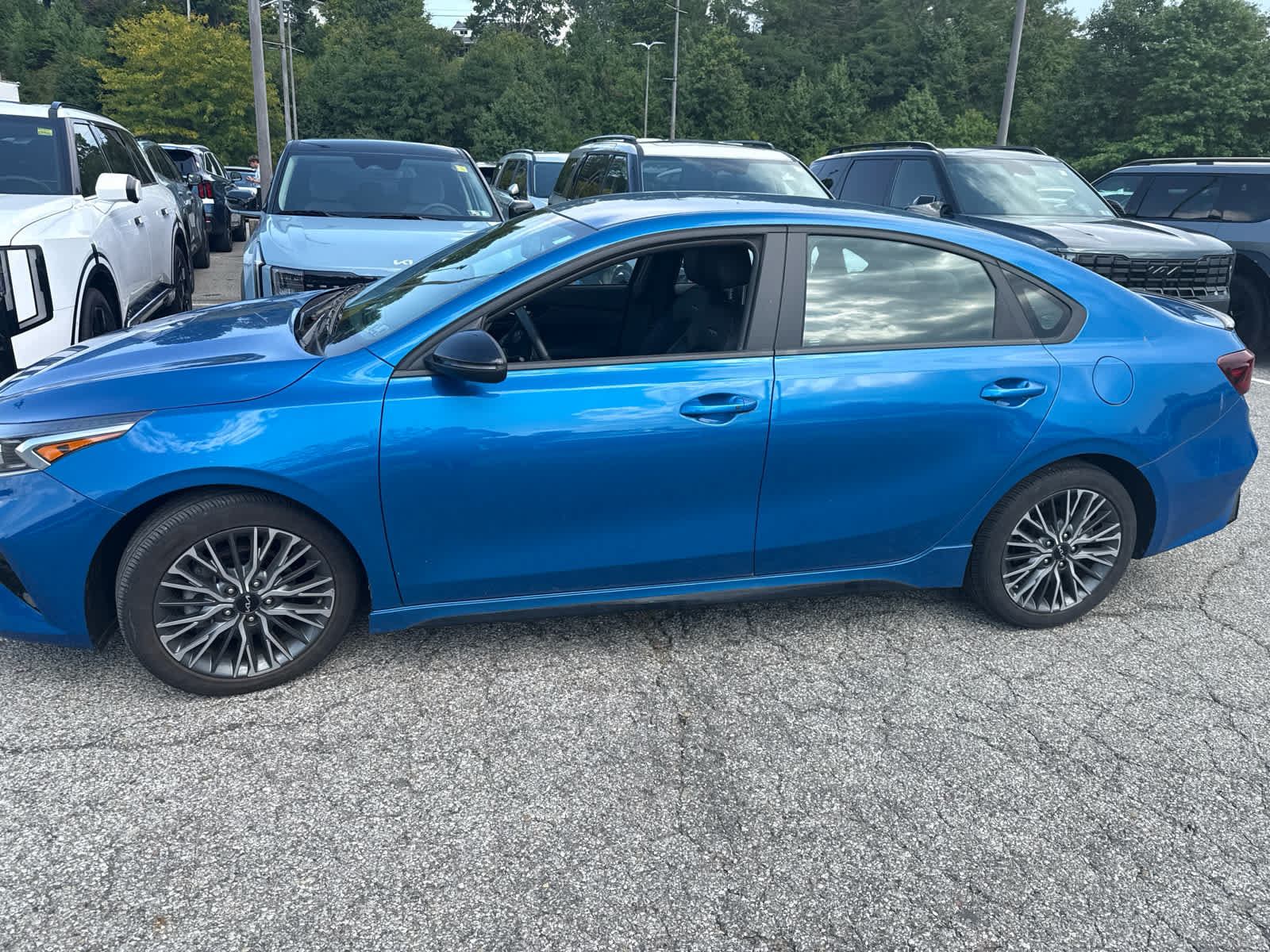 kia forte 2024 3KPF54AD9RE690663 image kia forte 2024 3KPF54AD9RE690663 image