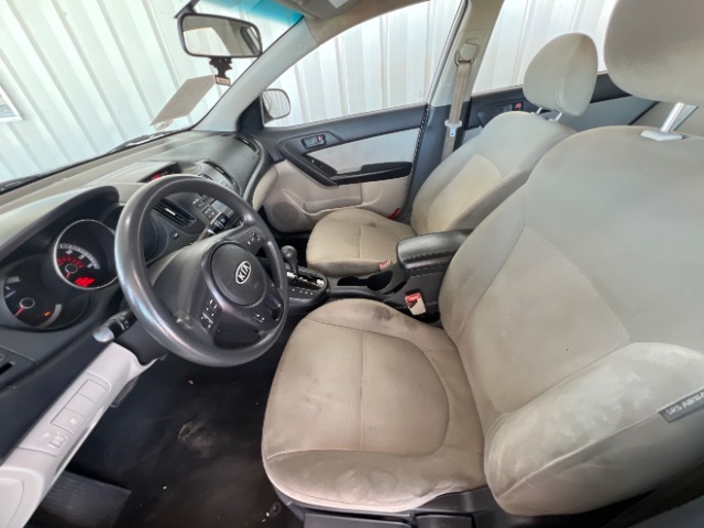kia forte 2010 KNAFU4A24A5844324 image