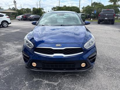 kia forte 2019 3KPF24AD0KE111557 image kia forte 2019 3KPF24AD0KE111557 image