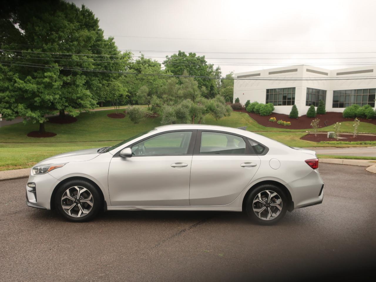 kia forte 2019 3KPF24AD1KE117206 image kia forte 2019 3KPF24AD1KE117206 image