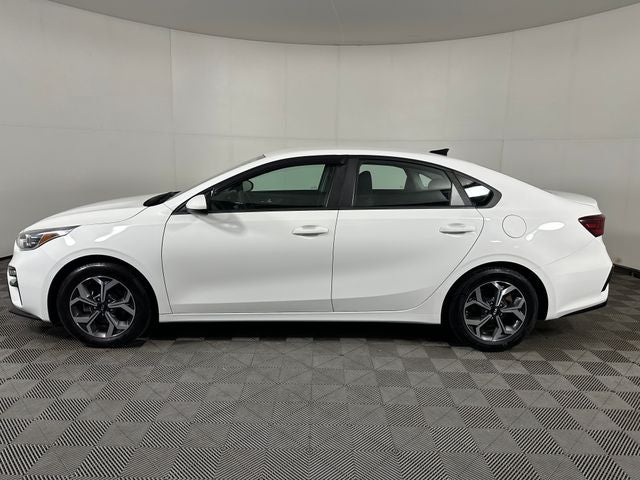 kia forte 2019 3KPF24AD9KE006807 image kia forte 2019 3KPF24AD9KE006807 image