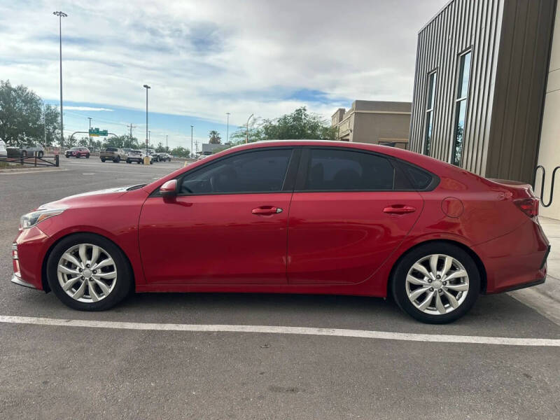 kia forte 2019 3KPF24AD3KE121595 image kia forte 2019 3KPF24AD3KE121595 image