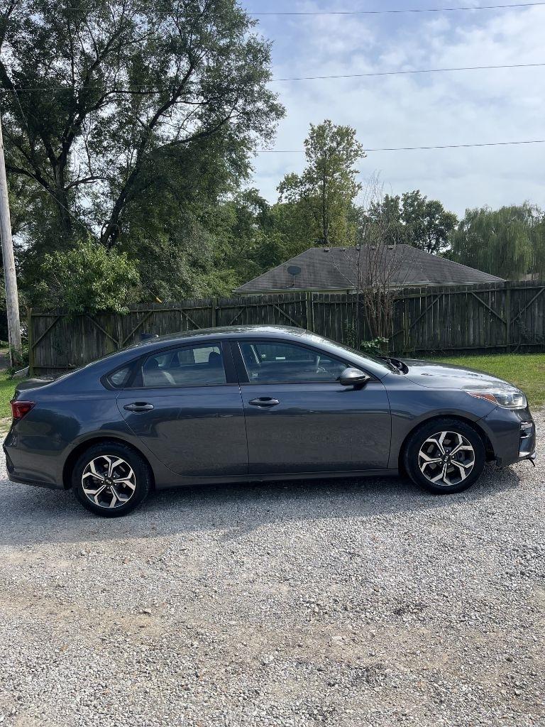 kia forte 2019 3KPF24AD1KE075281 image kia forte 2019 3KPF24AD1KE075281 image