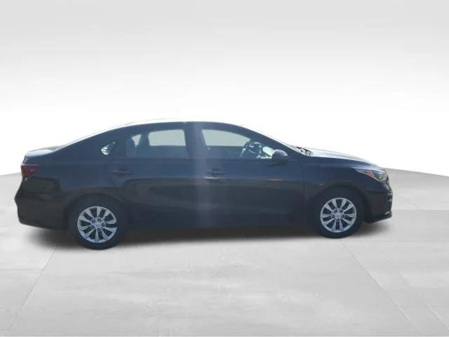 kia forte 2019 3KPF24AD4KE136803 image kia forte 2019 3KPF24AD4KE136803 image