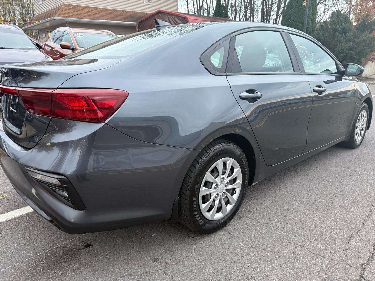 kia forte 2019 3KPF24AD5KE072027 image kia forte 2019 3KPF24AD5KE072027 image