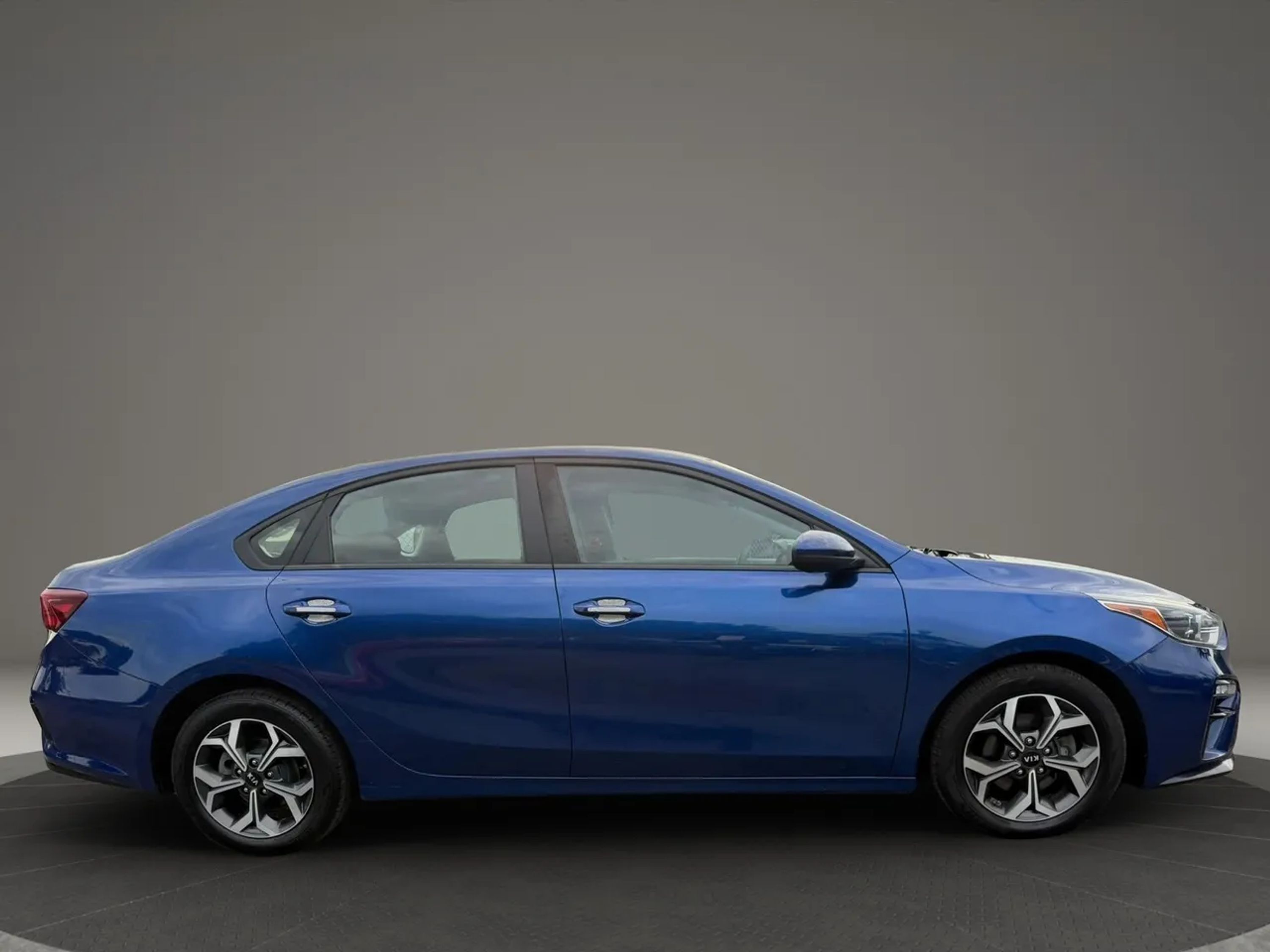 kia forte 2019 3KPF24AD7KE102953 image kia forte 2019 3KPF24AD7KE102953 image