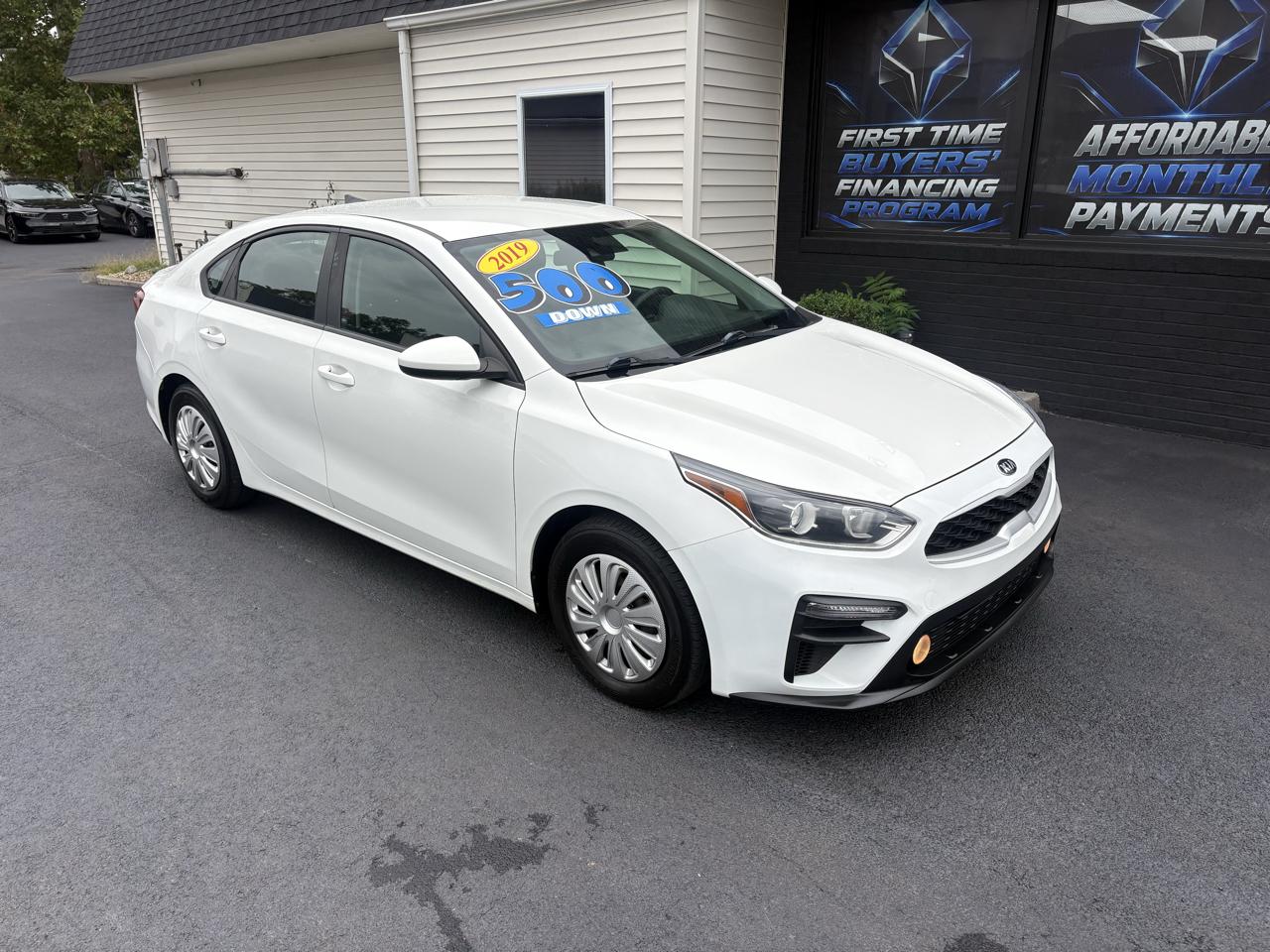 kia forte 2019 3KPF24AD0KE133039 image kia forte 2019 3KPF24AD0KE133039 image