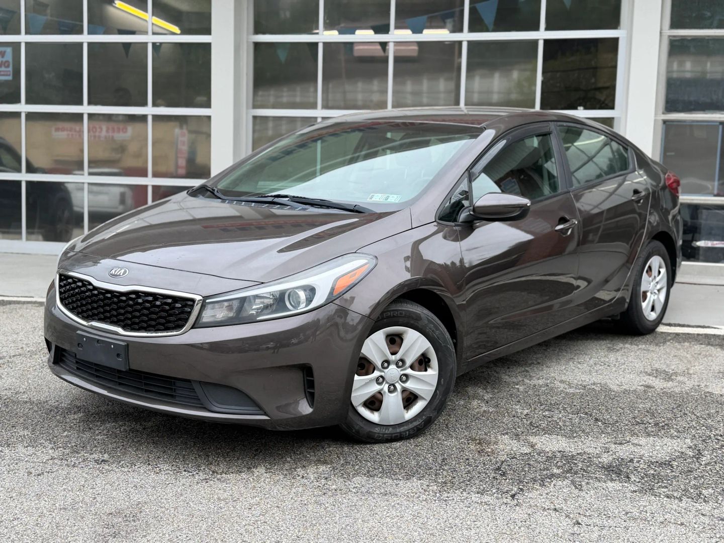 kia forte 2018 3KPFK4A7XJE171449 image kia forte 2018 3KPFK4A7XJE171449 image