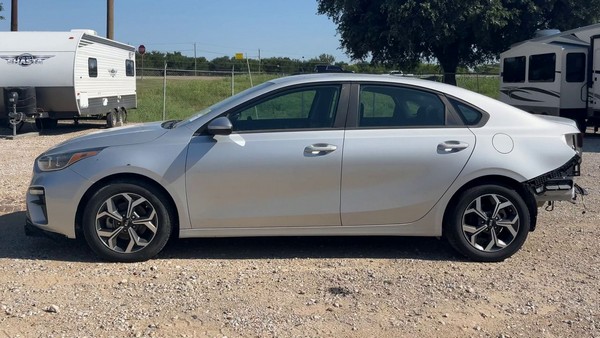 kia forte 2020 3KPF24AD5LE186739 image kia forte 2020 3KPF24AD5LE186739 image