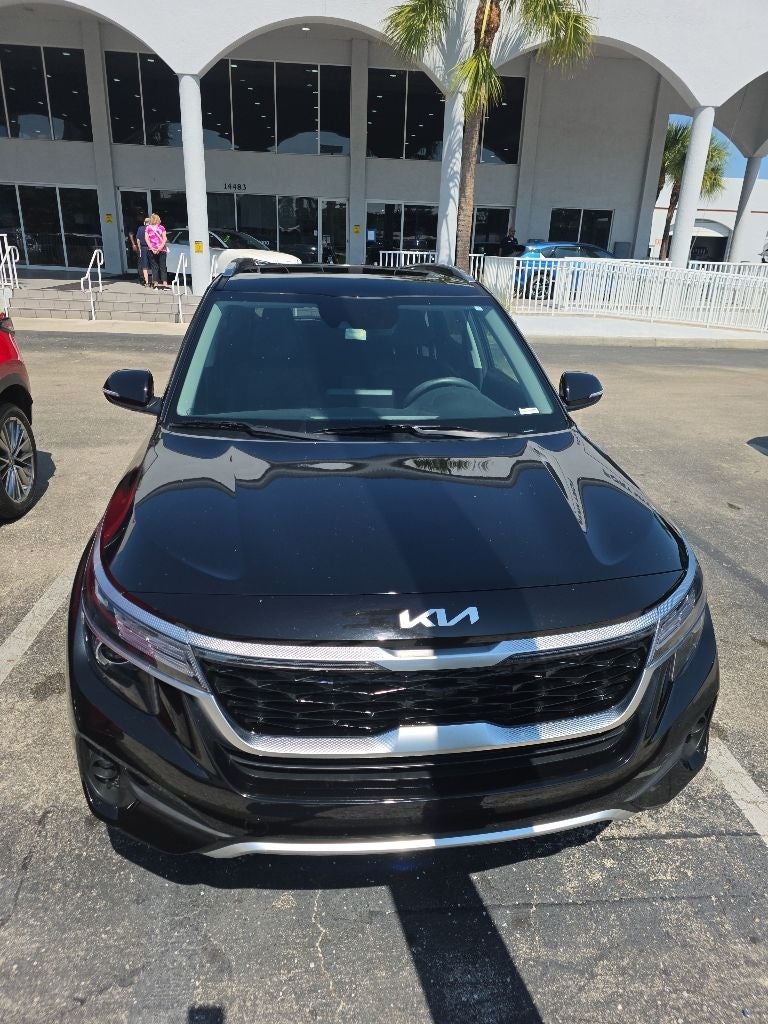 kia seltos 2023 KNDERCAA8P7461565 image