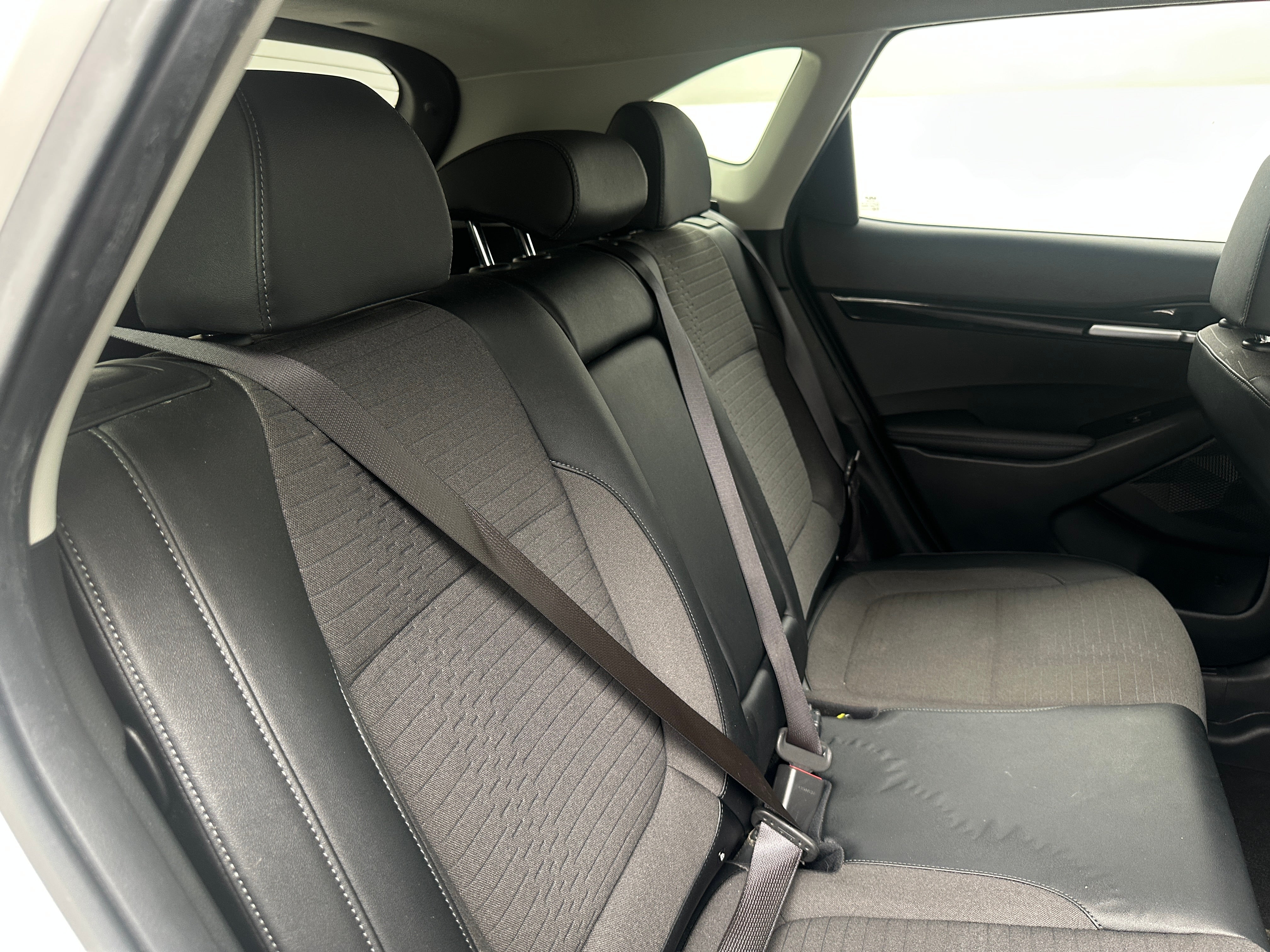 kia seltos 2023 KNDEU2AA8P7399769 image