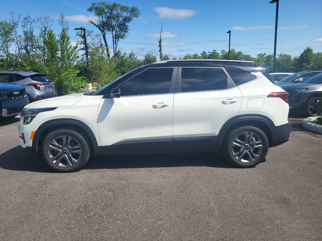 kia seltos 2023 KNDEU2AA7P7398256 image kia seltos 2023 KNDEU2AA7P7398256 image