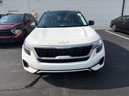 kia seltos 2023 KNDEU2AA2P7395815 image kia seltos 2023 KNDEU2AA2P7395815 image